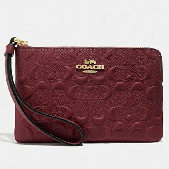 New authentic Coach leather wristlet
